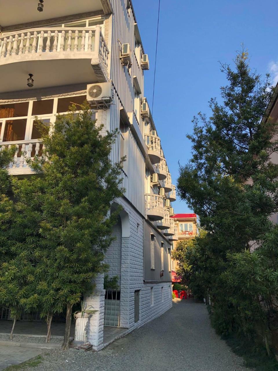 Hotel Twins Kobuleti Exteriér fotografie