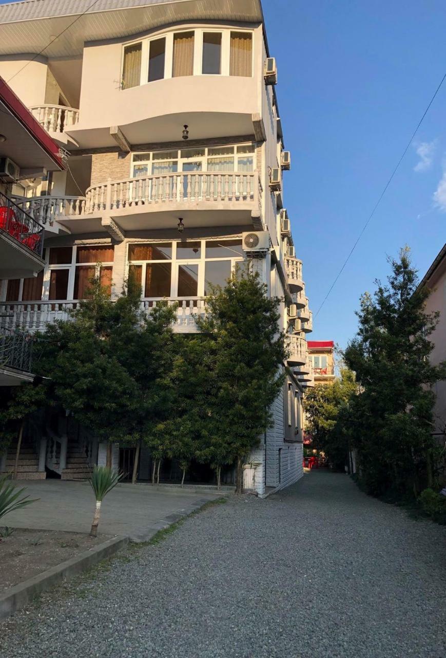 Hotel Twins Kobuleti Exteriér fotografie